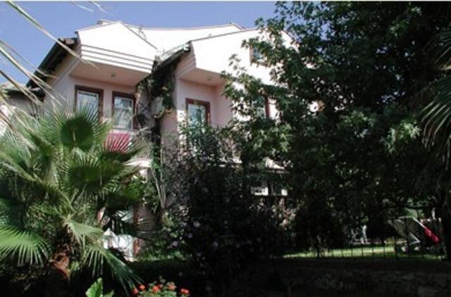 Appartement Caretta *